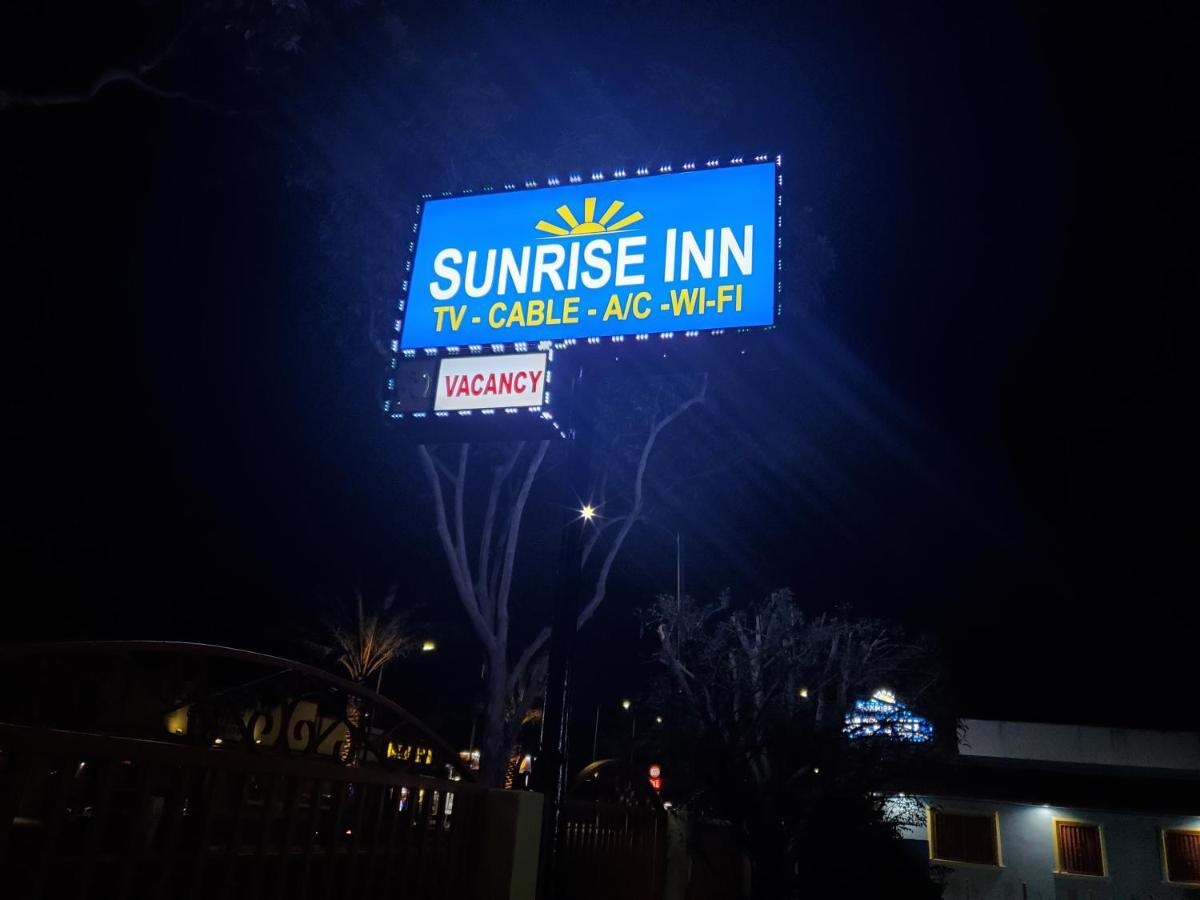 Sunrise Inn South Gate Exterior photo